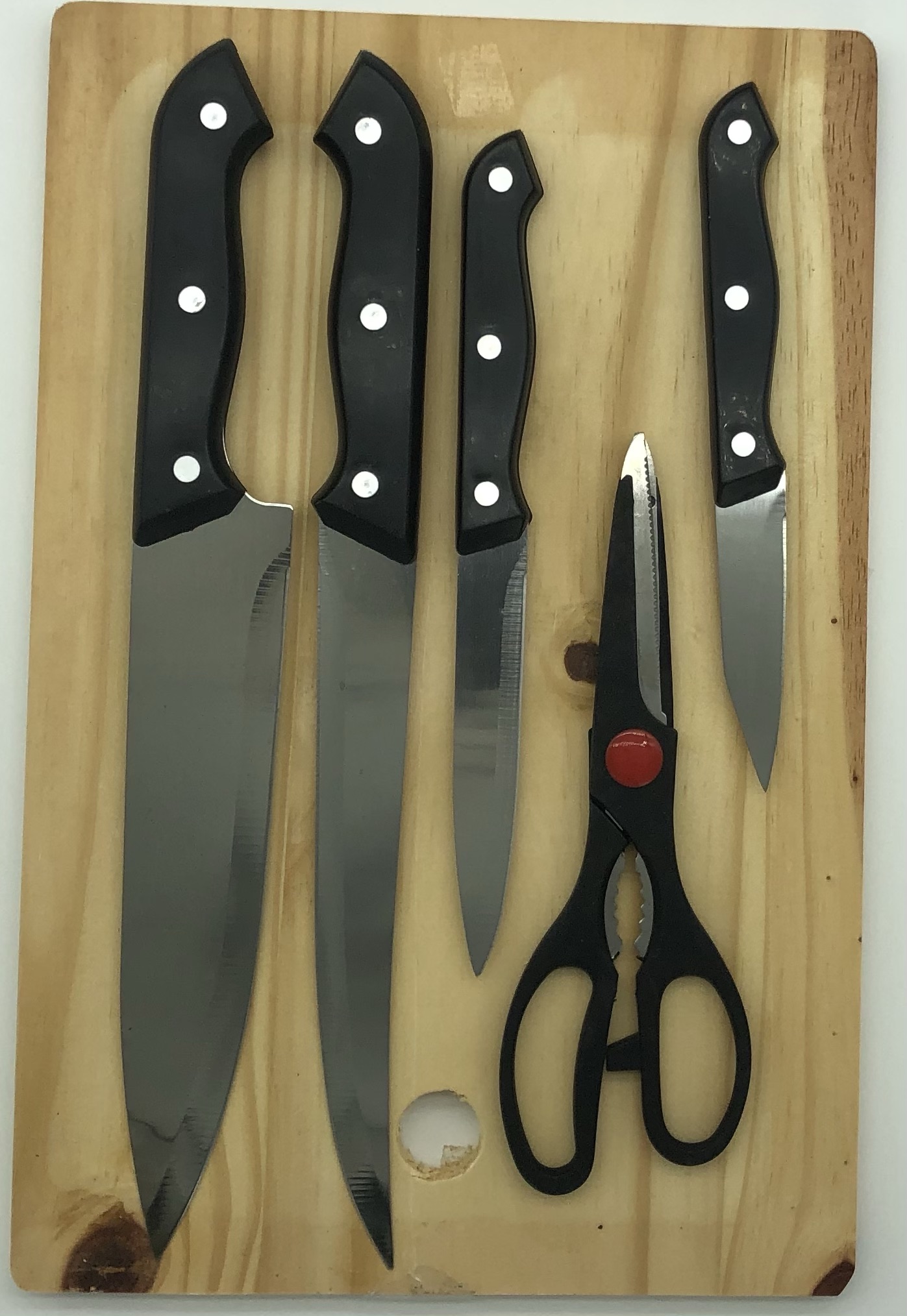 Kitchen knives