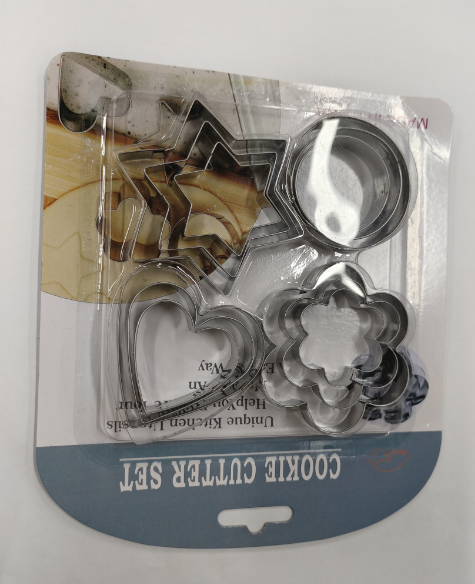 12-piece set of cookie molds